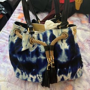 Michael Khors bucket bag